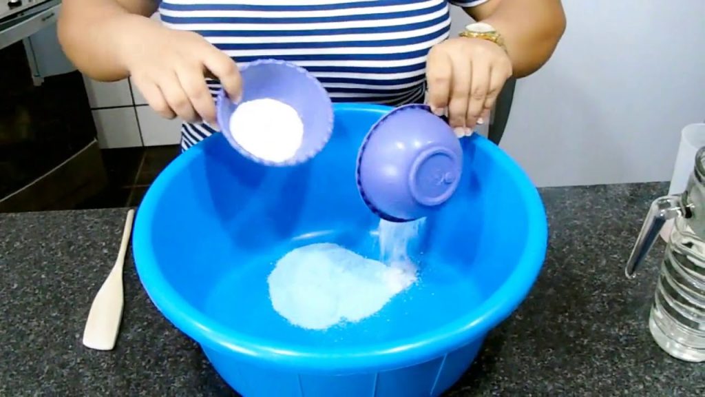 Segredo de avó para lavar o pano de prato e deixá-lo branquinho como novo