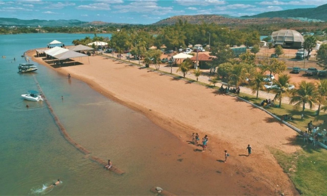 Conheça a cidade em Goiás que abriga o lago artificial com maior volume do Brasil