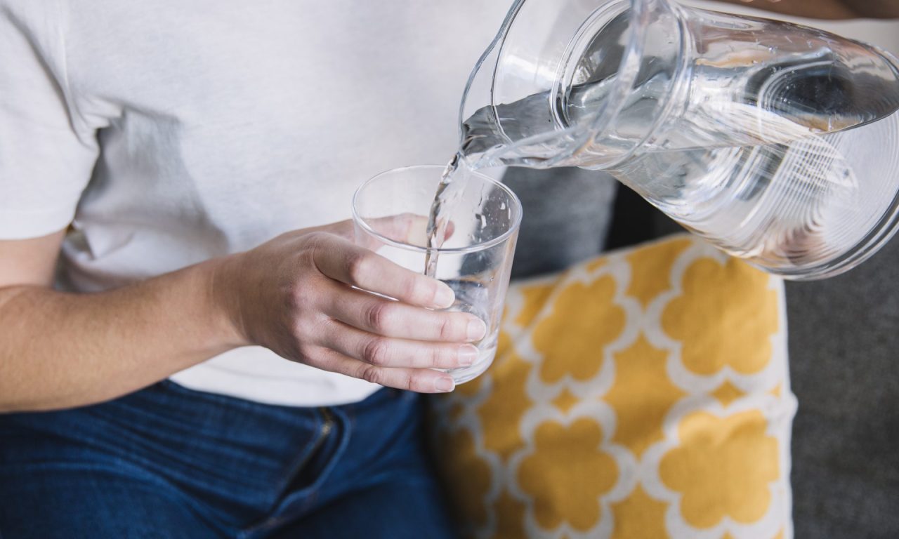 Não é a geladeira nem o purificador: a invenção brasileira que deixa a água mais gelada e gostosa