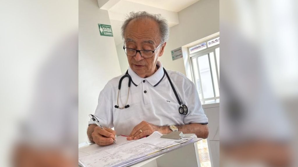 Antônio José de Araújo foi médico por mais de 50 anos. (Foto: Redes Sociais/Prefeitura de Ceres)