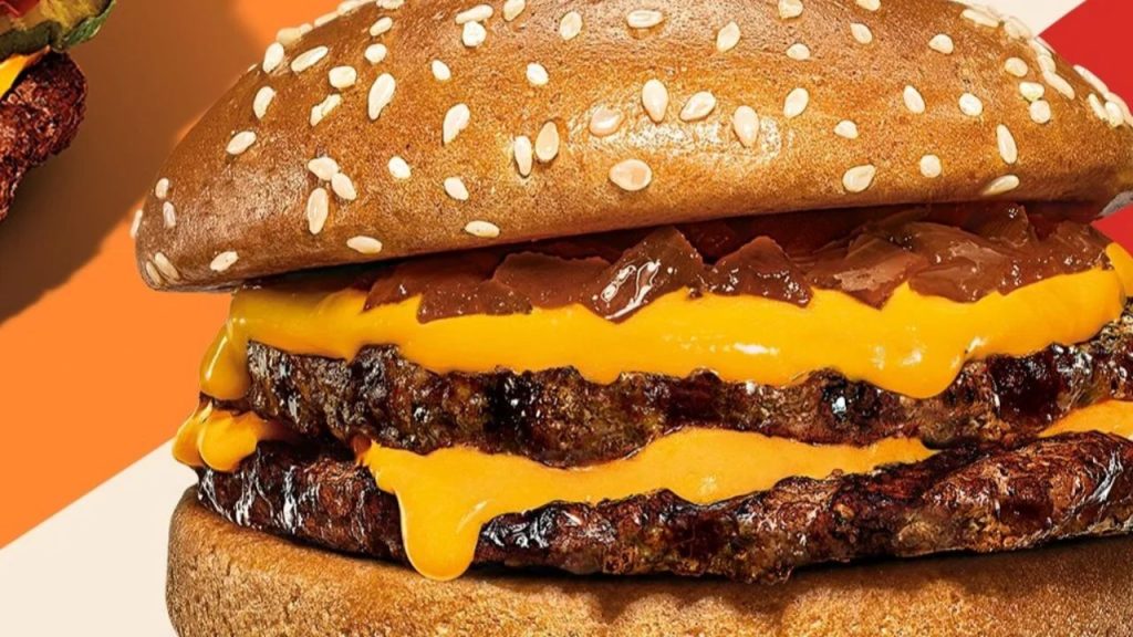 Moradores de Goiânia e Luziânia poderão 'trocar' boletos por sanduíches; entenda