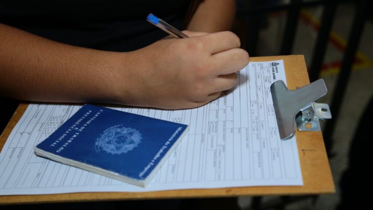 Aparecida de Goiânia está com mais de 1.800 vagas de emprego abertas; veja como se candidatar