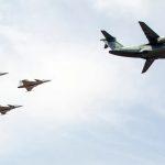 Embraer KC-390 e Saab Gripen E participam de campanha REVO em Gavião Peixoto. (Foto: FAB)