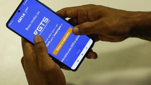 Tela do portal do FGTS. (Foto: Joédson Alves/Agência Brasil)