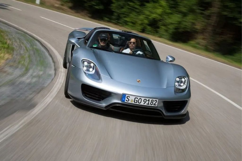 Conheça o veículo cujo valor do IPVA ultrapassa a cifra de R$ 500 mil