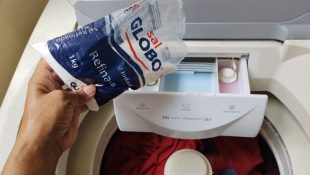 Truque na máquina de lavar deixa qualquer roupa sem cheiro de mofo e perfeita para o guarda-roupa