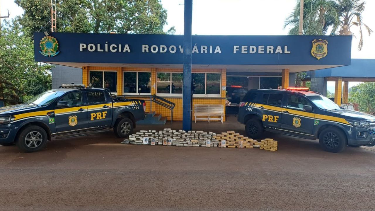 Caminhoneiro tenta fugir da PRF em Jataí e acidente revela motivo impressionante