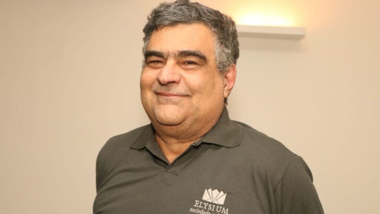 Professor da UFG conquista feito inédito e dará aula em universidade da Inglaterra