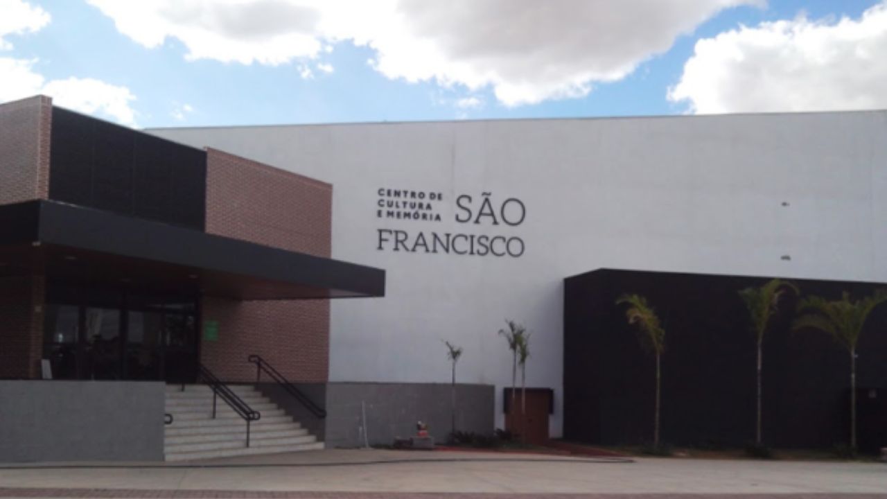 Unimed quer assumir gestão do Teatro São Francisco