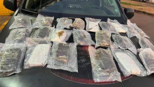 Motorista foi encaminhado com a carga até a Central de Flagrantes. (Foto: Divulgação)