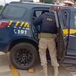 Polícia Rodoviária Federal efetuou a prisão do indivíduo. (Foto: Divulgação)