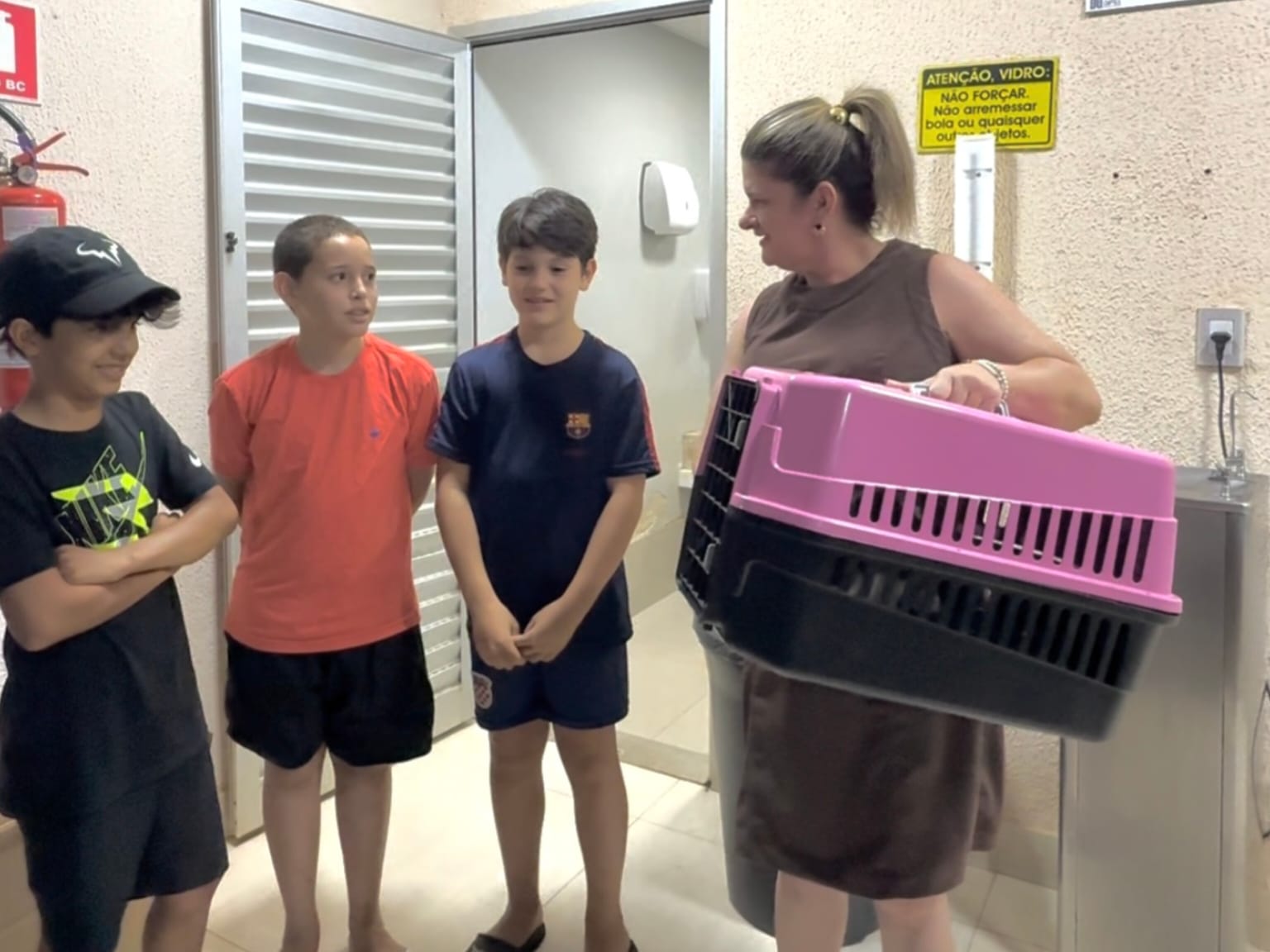 Quando o cuidado nasce cedo: o futuro da proteção animal em Anápolis