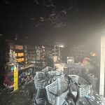 Incêndio deixou rastro de destruição. (Foto: Reprodução)