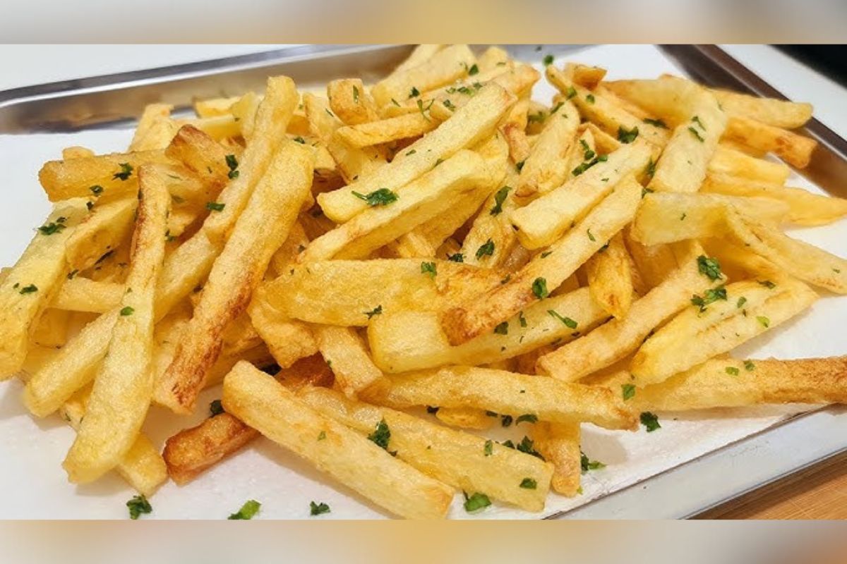 O segredo dos bares para batata frita crocante que não murcha