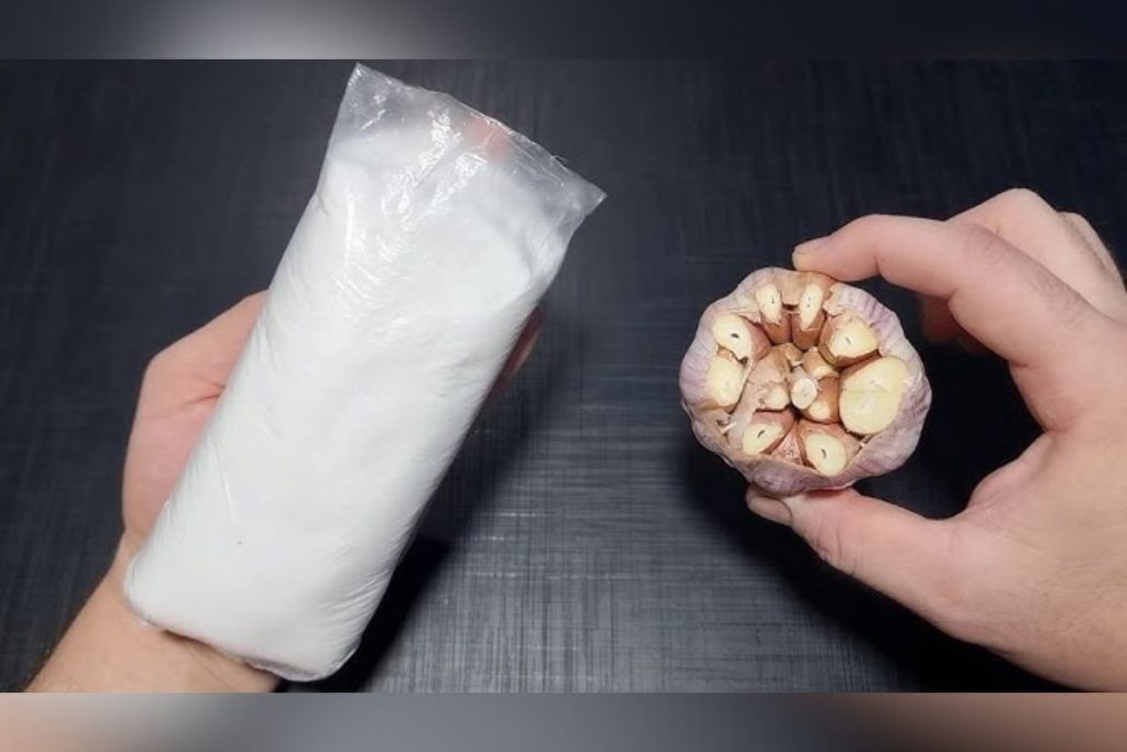 Misturar alho com bicarbonato: por que essa combinação é tão recomendada e para que realmente serve