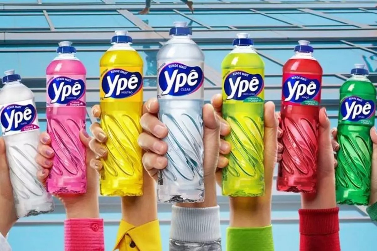 Você pode estar usando o detergente errado! Veja para que serve a cor de cada um, segundo químicos