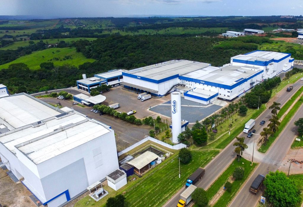 Indústria Farmacêutica Geolab, em Anápolis.