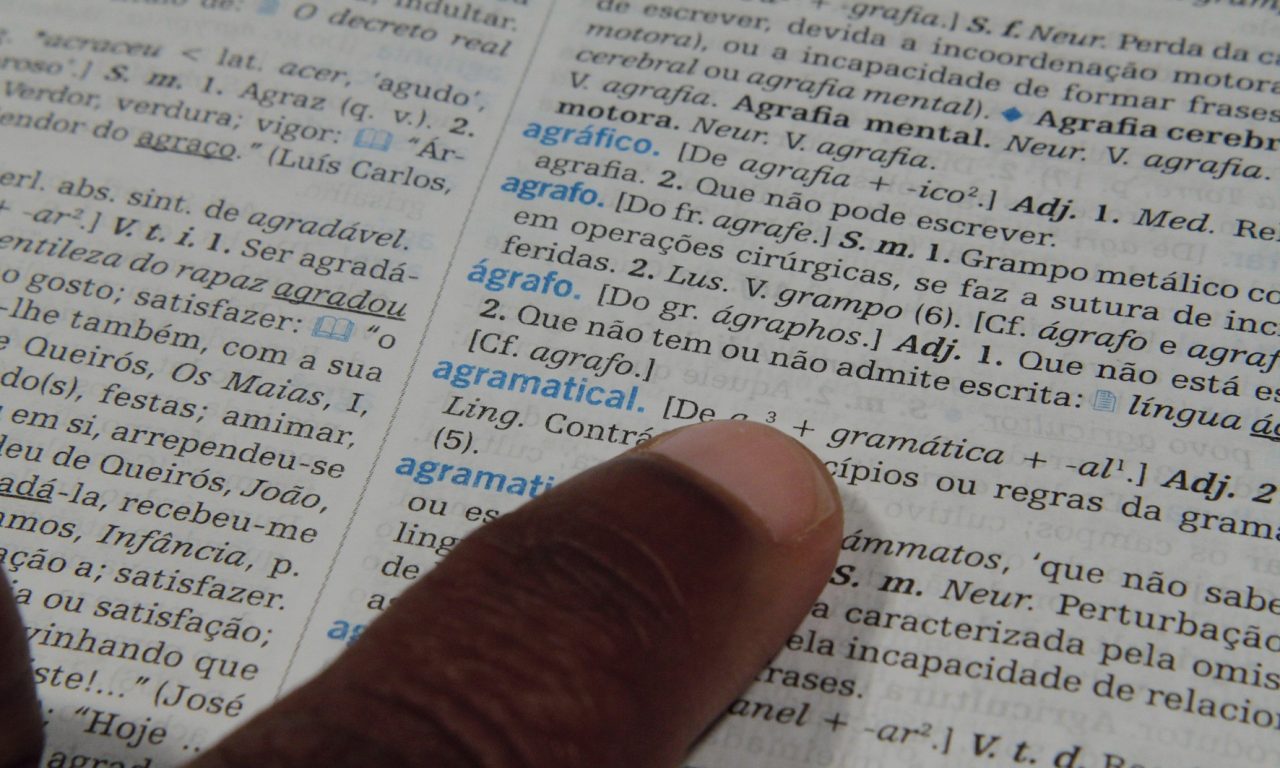 10 palavras que têm acento e que a maioria das pessoas esquece de colocar
