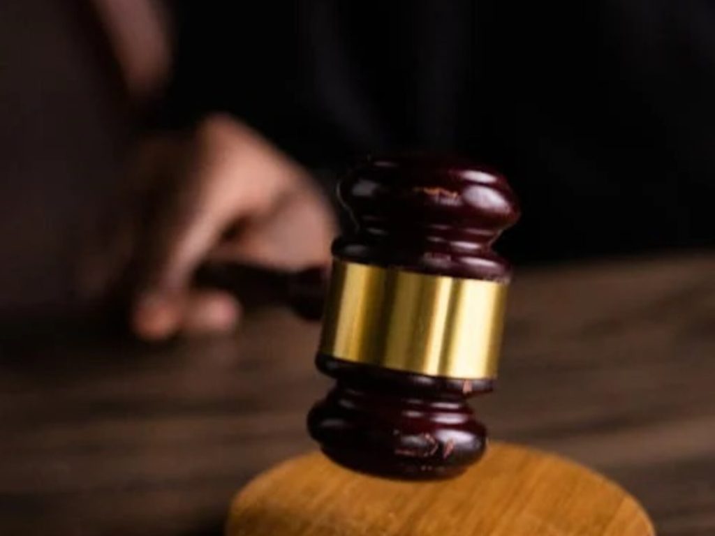 Doméstica que trabalhou desde criança em casa de família ganha direito à herança dos patrões