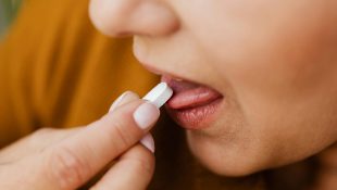 Cientistas brasileiros desenvolvem pílula inédita para prevenir a demência e o AVC