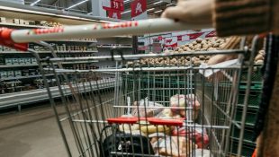 Em expansão, varejista abre novas lojas e supera a marca de 100 unidades