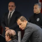 Mauro Cid passa por audiência no STF e retira tornozeleira eletrônica