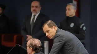 Mauro Cid passa por audiência no STF e retira tornozeleira eletrônica