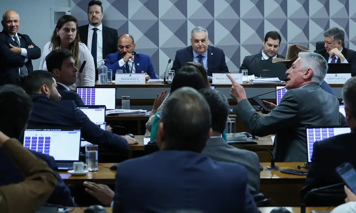 CPMI do INSS aprova dois pedidos de prisão preventiva