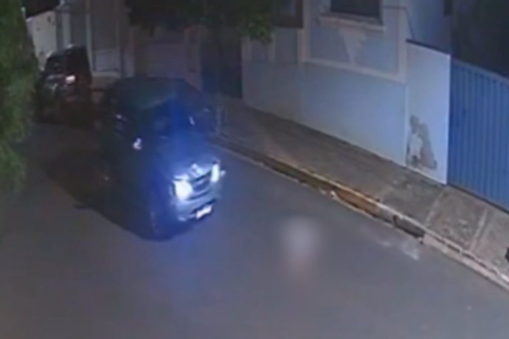 Homem bêbado atropela trio, mata idosa e é solto após pagar fiança em SP