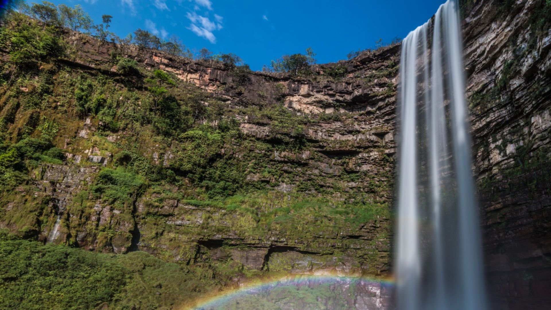 Salto Paraguassu, na cidade de Baliza.