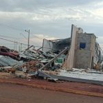 Forte temporal deixou sinais de destruição em Itumbiara; veja as imagens