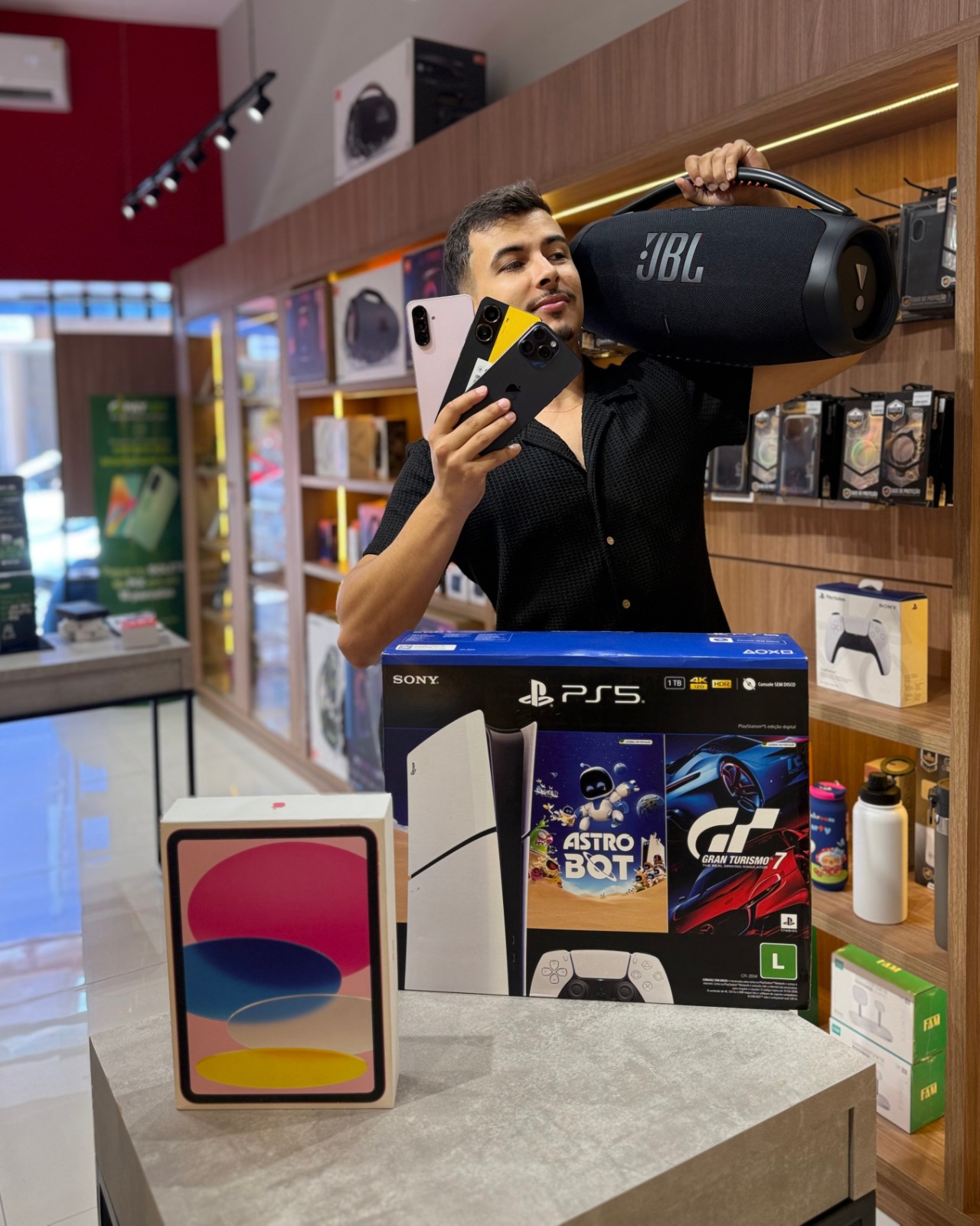 LivreCell inaugura nova unidade com diversas ofertas. (Foto: Divulgação)