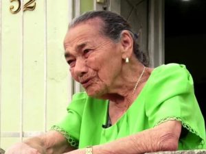 Aos 100 anos, agricultora vira exemplo de superação ao entrar na escola e vencer o analfabetismo