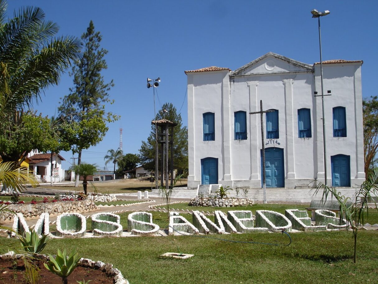 Igreja São José de Mossâmedes, patrimônio do século XVIII.