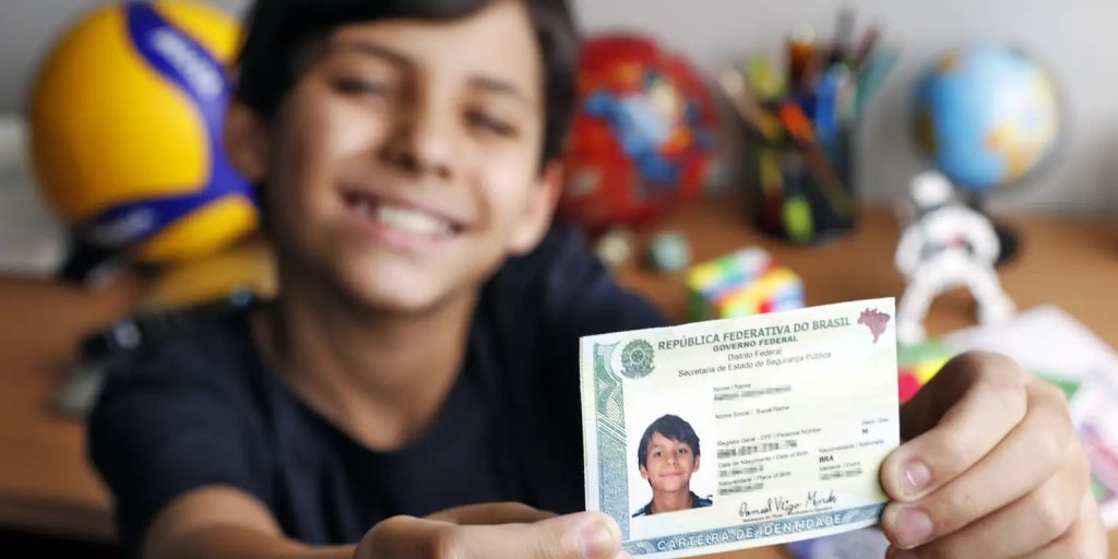 Novo RG: saiba como pedir para receber em casa pelos Correios