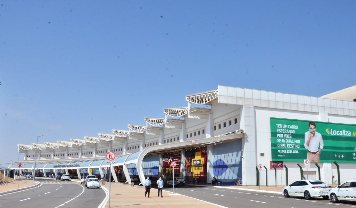 Aeroporto Internacional Santa Genoveva. (Foto: Divulgação)