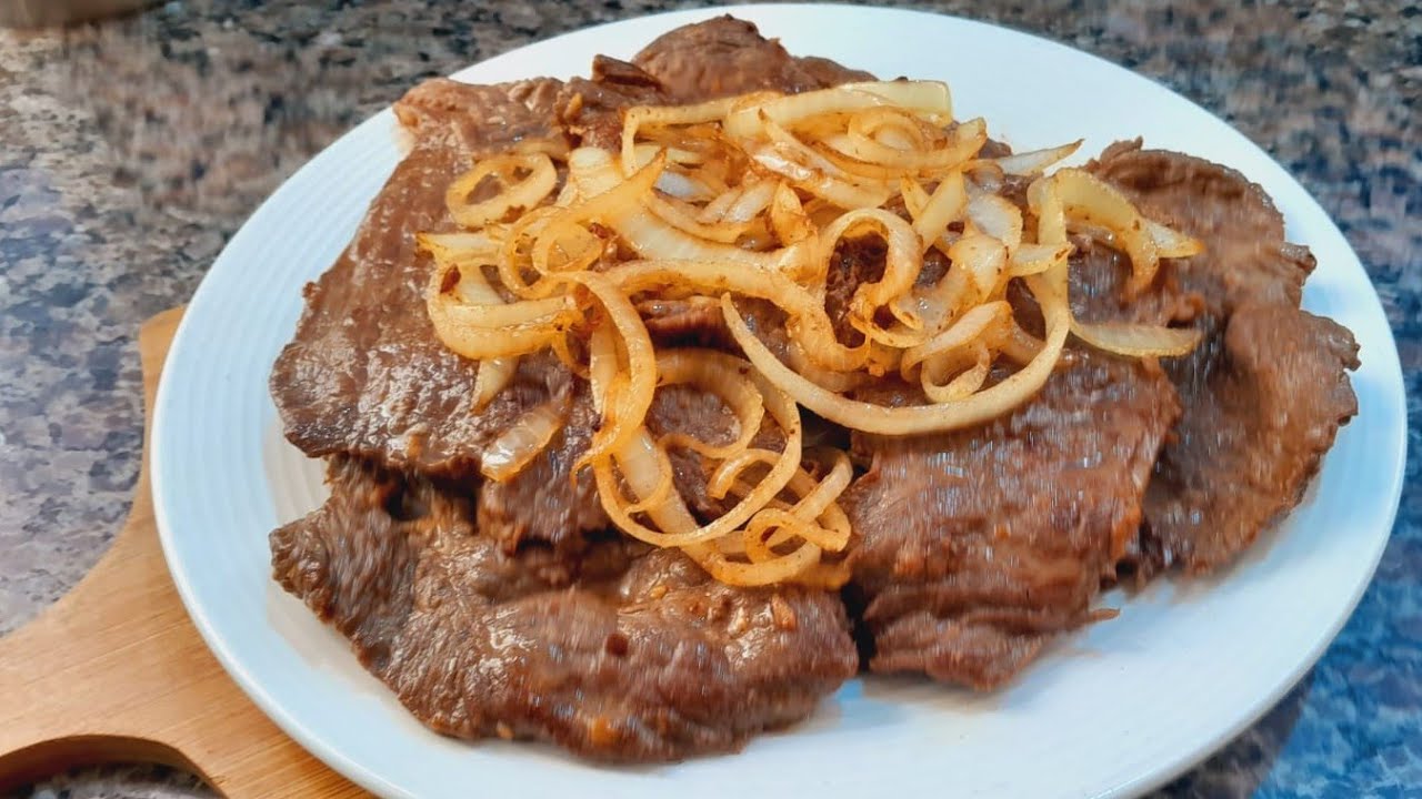 Conheça a melhor carne para fazer bife acebolado ou em tirinhas no almoço ou jantar