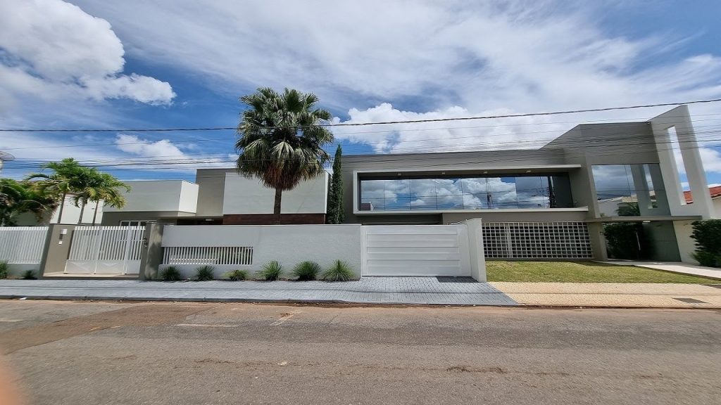 Cidade brasileira onde só tem mansões chama atenção pelo número de bilionários e um dos metros quadrados mais valorizados do país