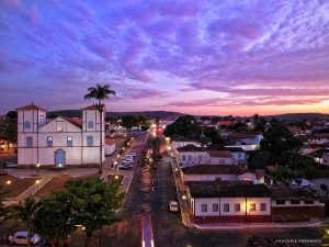 Cidade conhecida como “Suíça Goiana” vira refúgio de fim de semana para quem quer desacelerar