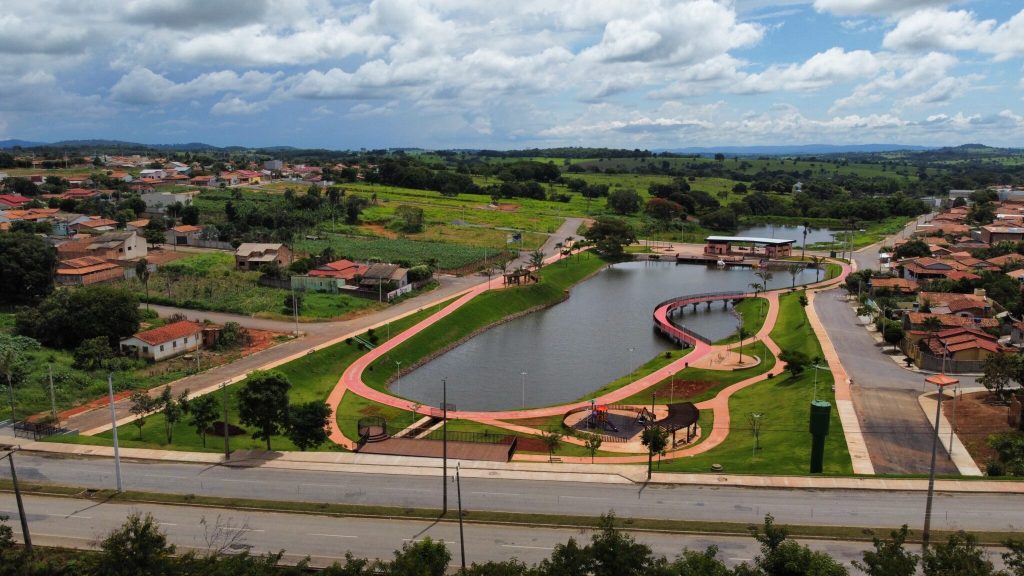 Vista aérea da cidade de Sanclerlândia.