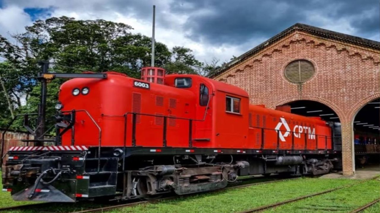 Viagem de trem mais disputada do país esgota em apenas três minutos e leva passageiros de volta aos anos 1960