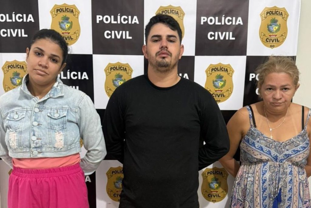 Cuidadora é presa após furtar mais de R$ 116 mil de casal de idosos em Itumbiara