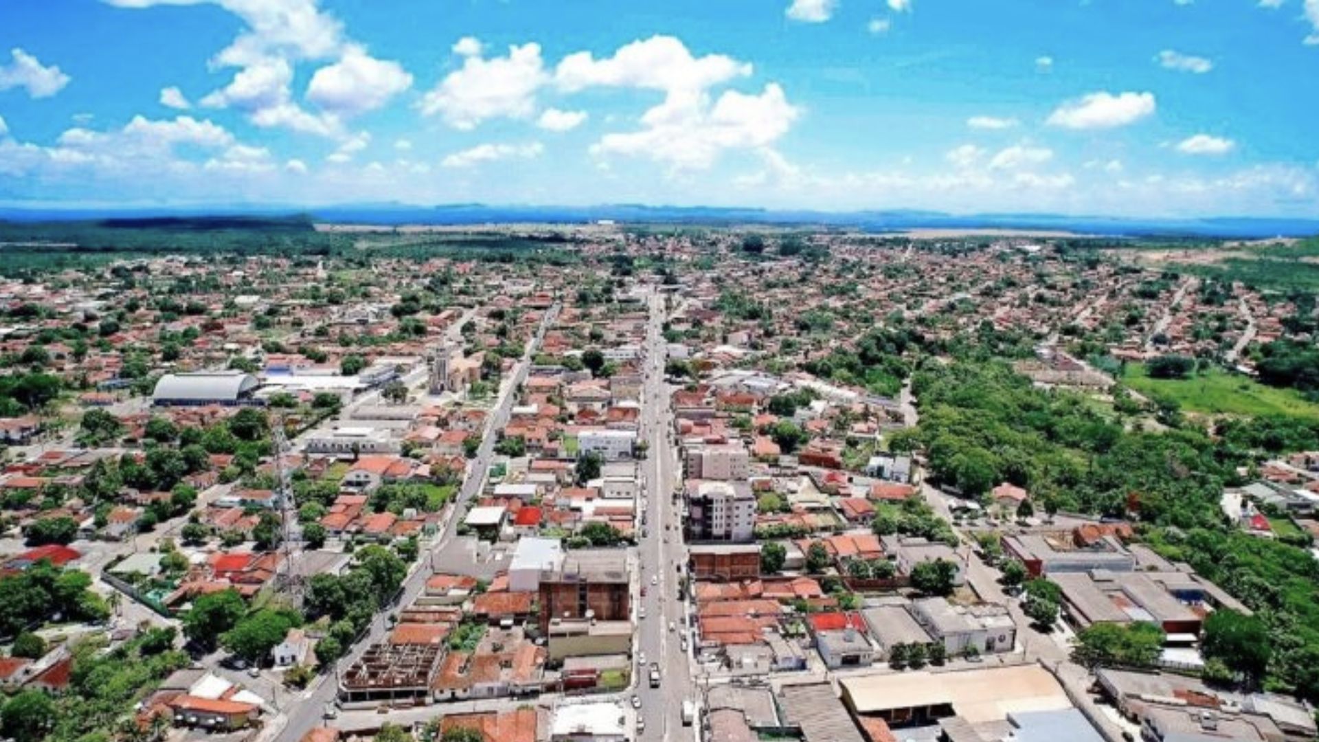Vista aérea da cidade de Uruaçu.