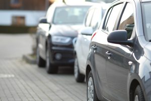 Idosos deixam de pagar estacionamento: medida já começou a valer neste local do Brasil