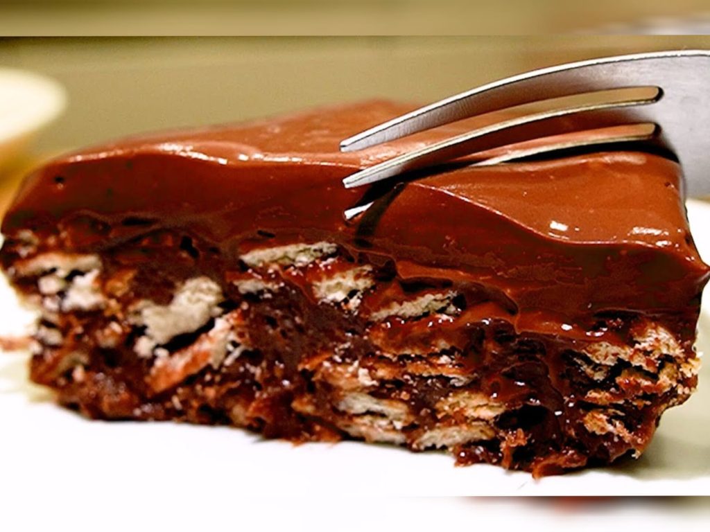 Sobremesa de Ano Novo bonita, leve e pronta em apenas 5 minutos