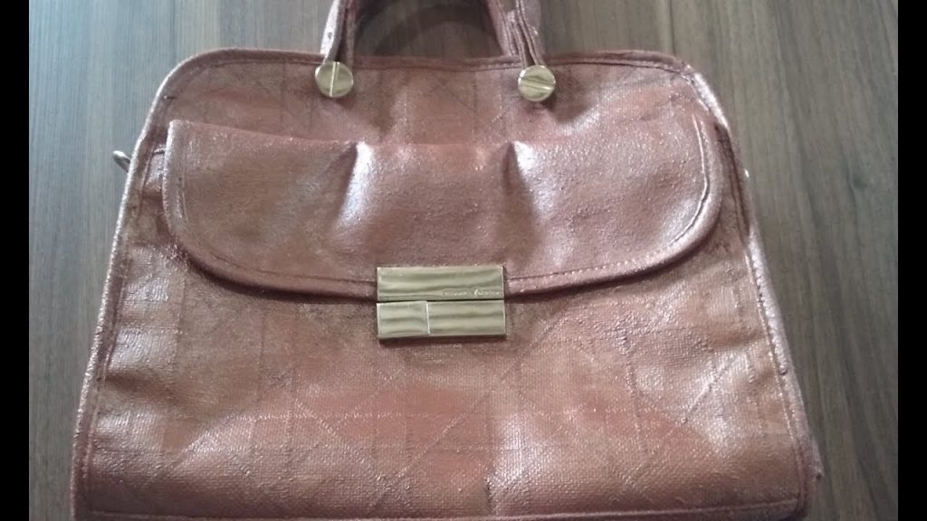Bolsa desbotada