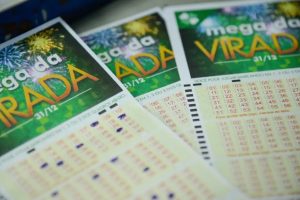 Imagem ilustrativa de cartela da Mega da Virada. (Foto: Tomaz Silva/Agência Brasil)