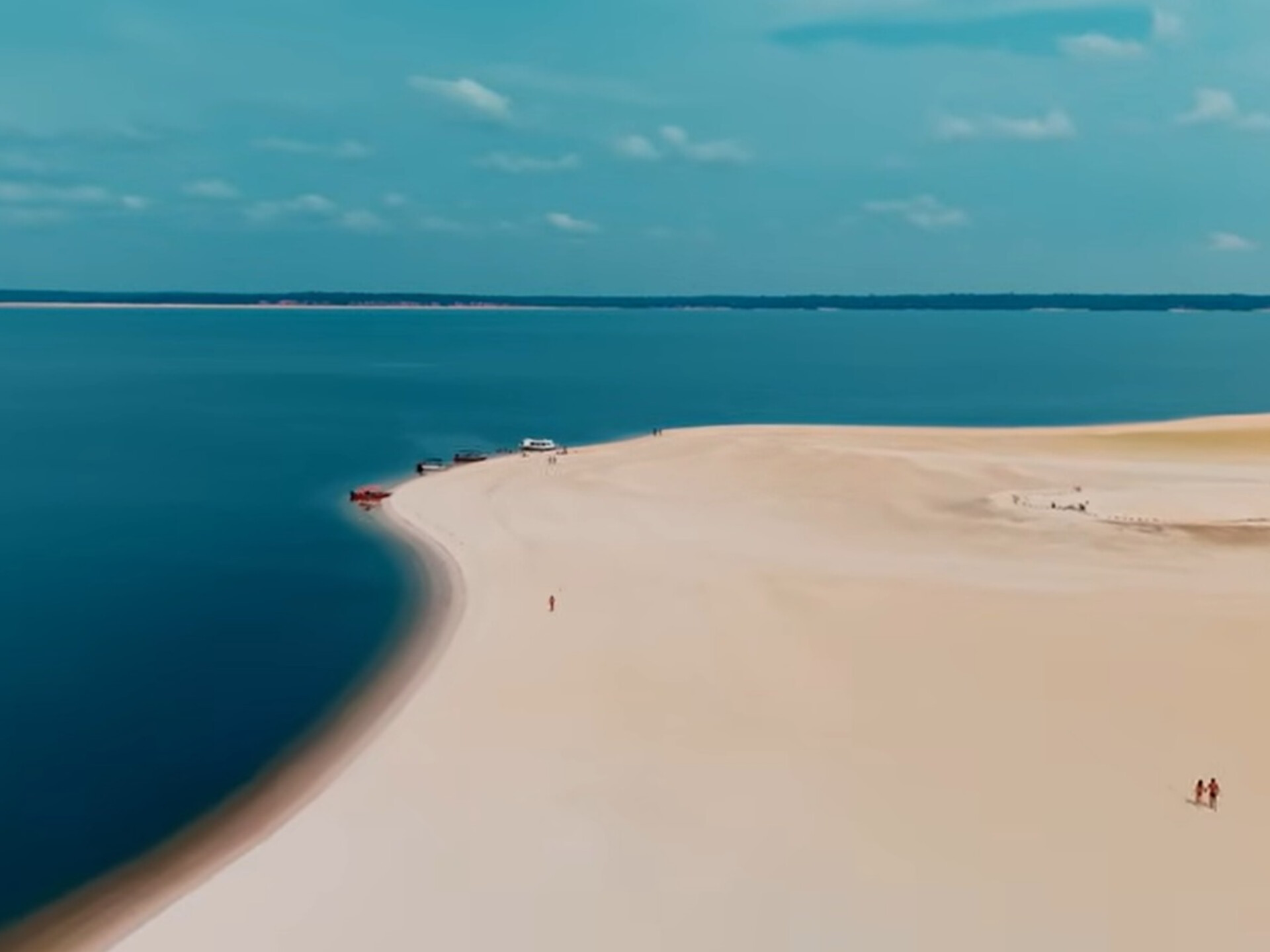 A praia que superou Fernando de Noronha, se tornando a mais bonita do Brasil
