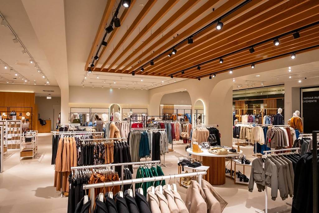 marca de roupa famosa