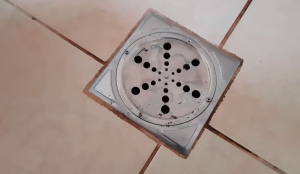 Cheiro ruim no banheiro